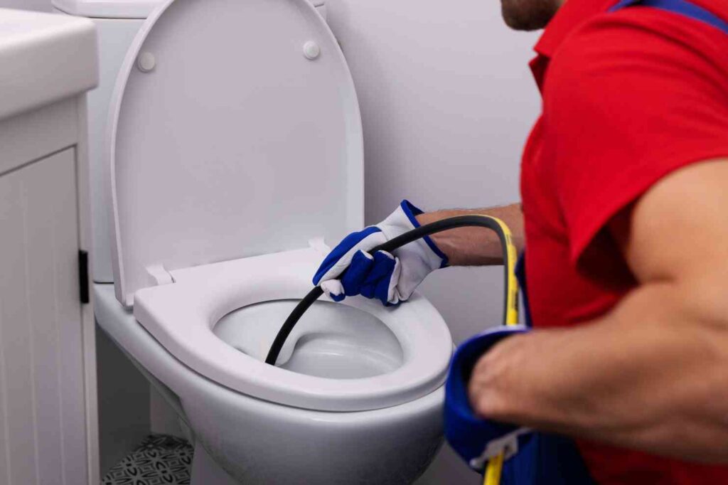 How Much Does It Really Cost to Unclog a Toilet? A Breakdown of Fees